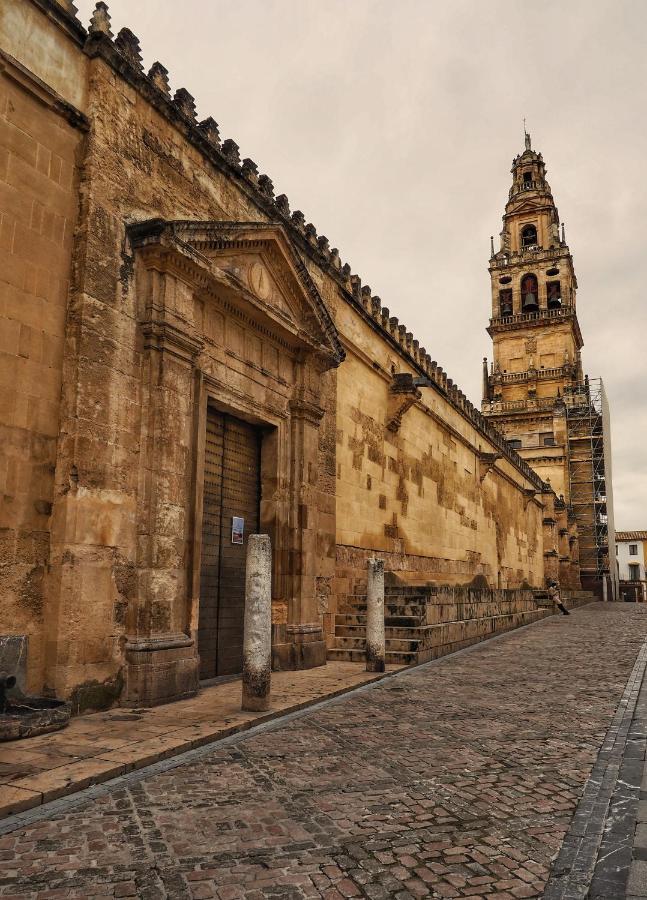 Calle San Basilio - Patios. Aparcamiento Gratis Córdoba Exterior foto
